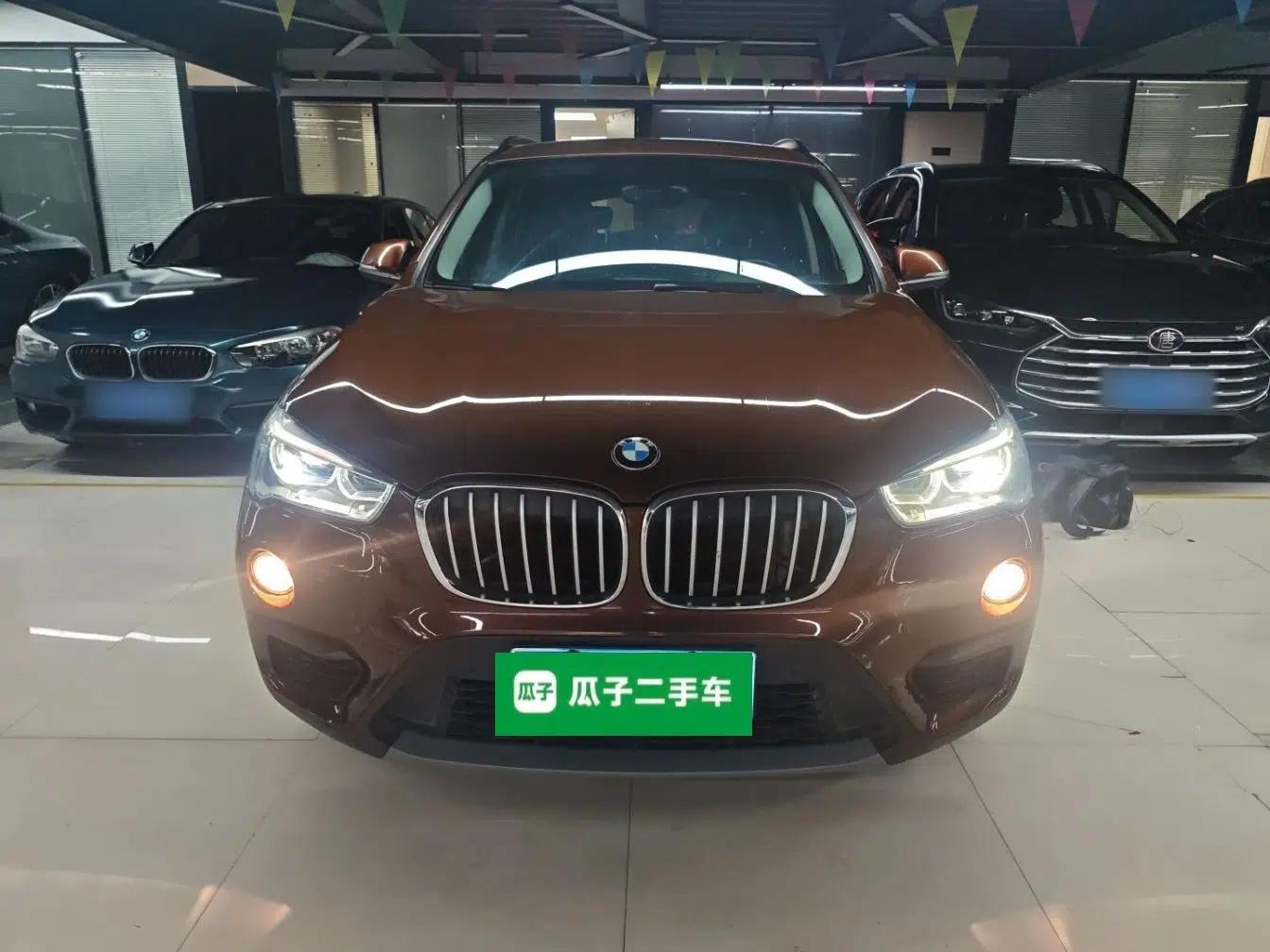 BMW X1 2016 sDrive18Li Premium Edition — миниатюра 2