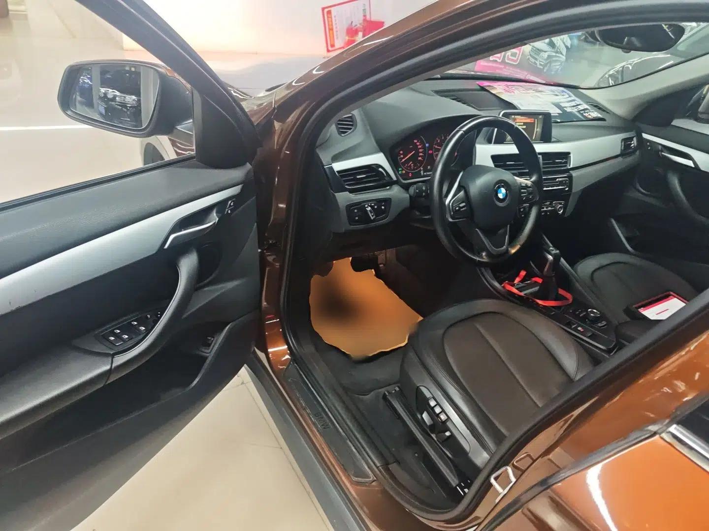 BMW X1 2016 sDrive18Li Premium Edition — миниатюра 19