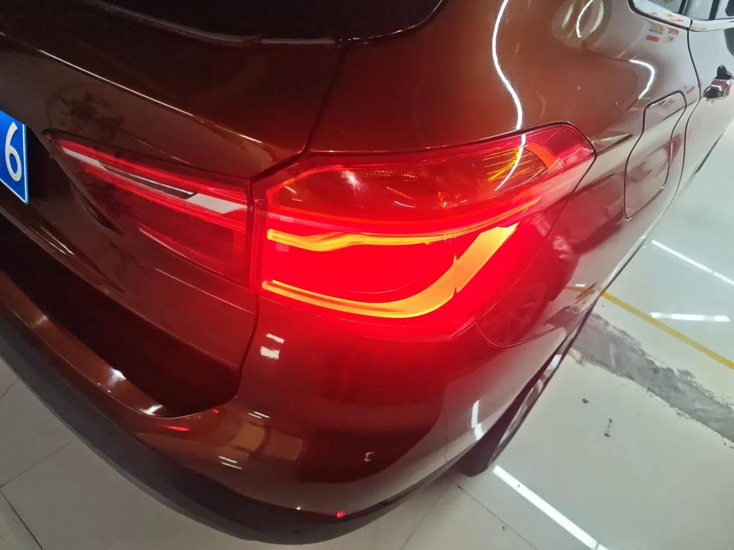 BMW X1 2016 sDrive18Li Premium Edition — миниатюра 7