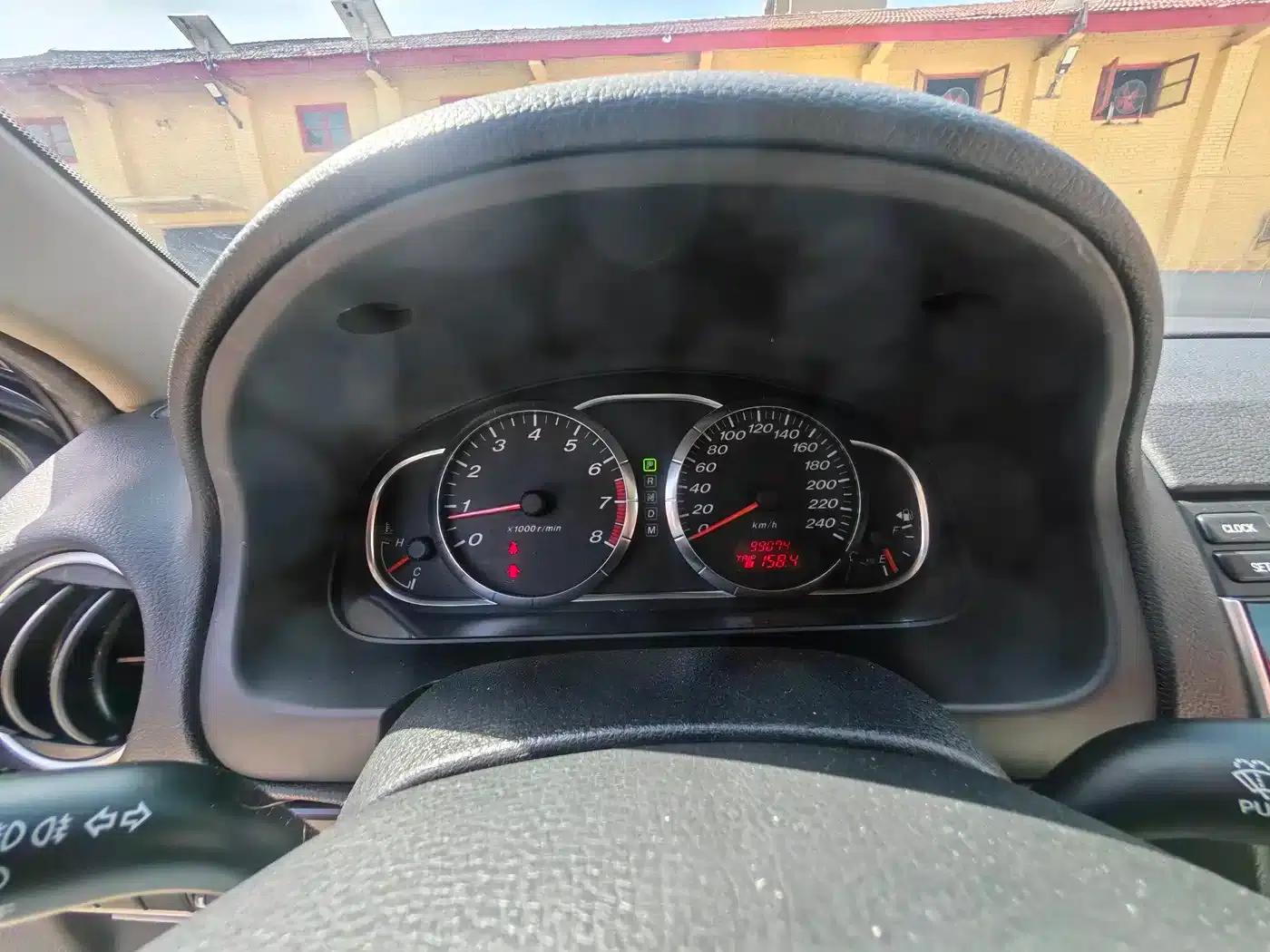Mazda 6 2011 2.0L Automatic Fashion Edition — миниатюра 12