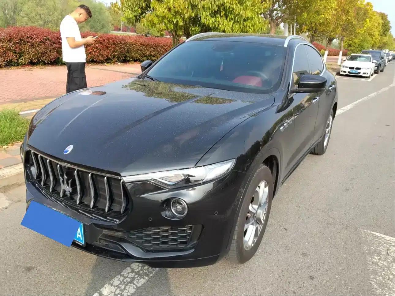 2016 Levante 3.0T Standard Edition — миниатюра 1