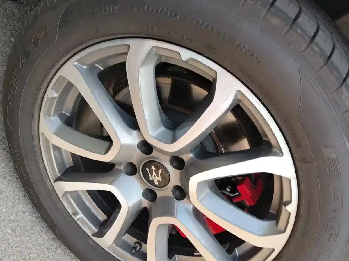 2016 Levante 3.0T Standard Edition — миниатюра 5
