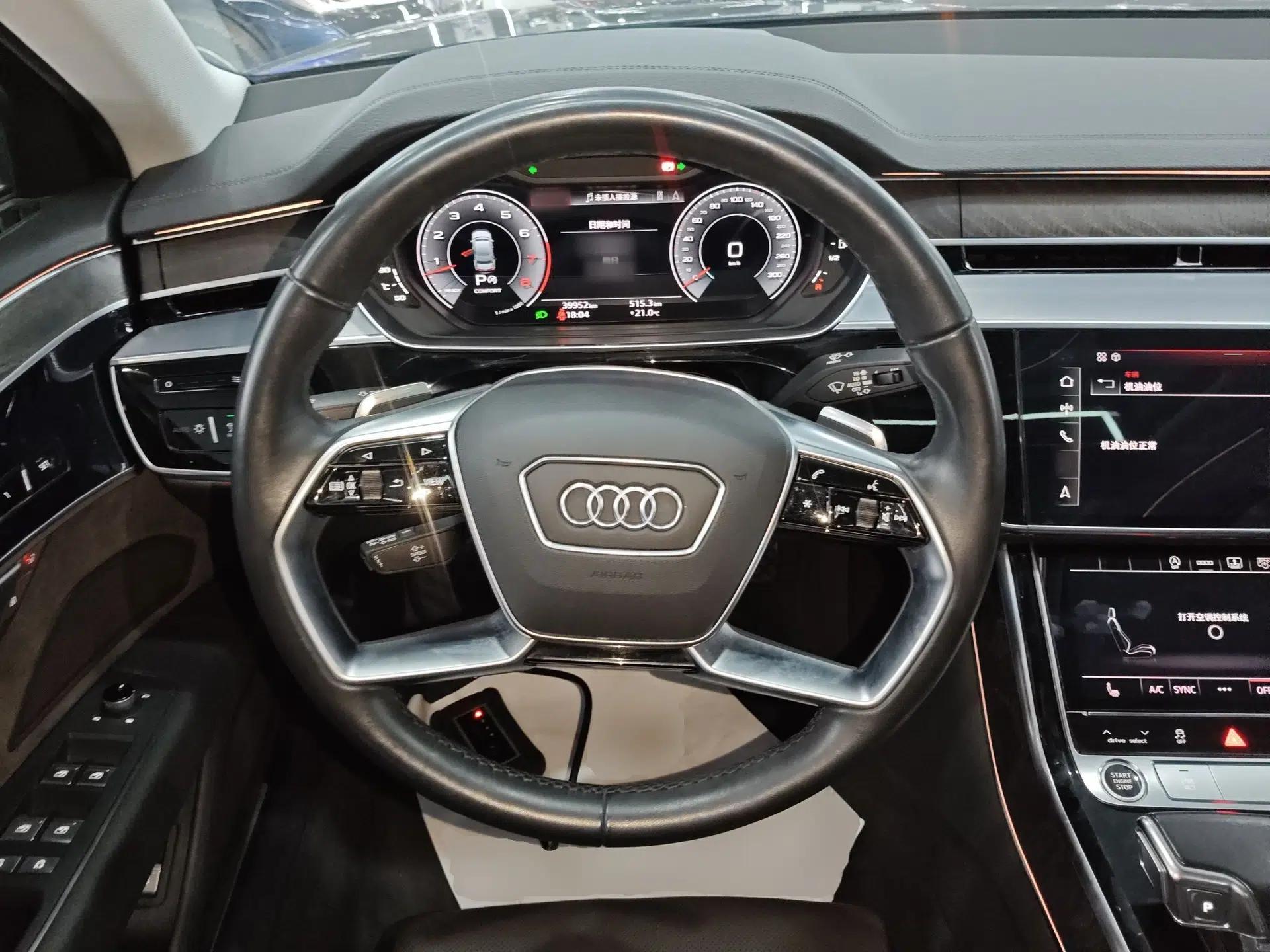 Audi A8 2021 A8L 50 TFSI quattro Comfort Model — миниатюра 13