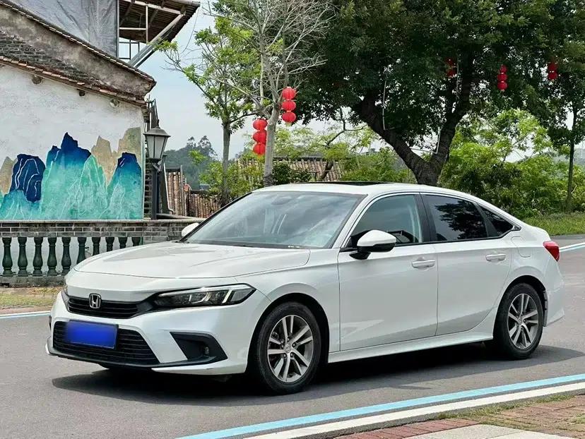Honda Civic 2022 240TURBO CVT Dynamic Edition — миниатюра 1