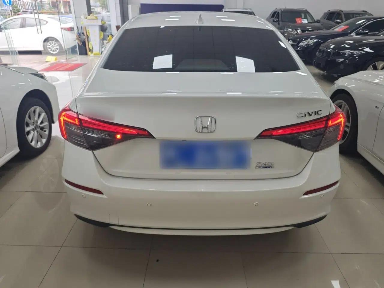 Honda Civic 2022 240TURBO CVT Dynamic Edition — миниатюра 3