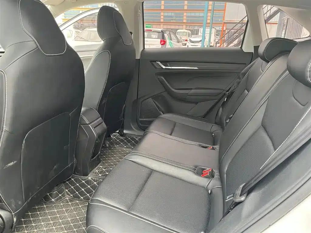 Kamiq 2023 Facelift 1.5L Automatic Comfort Edition — миниатюра 5