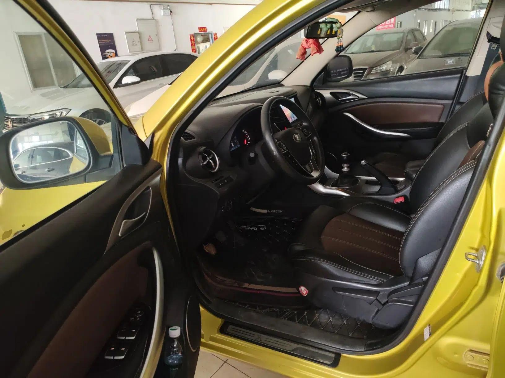 BYD Song 2016 GaiShi Edition 1.5TI Manual Elite Model — миниатюра 19