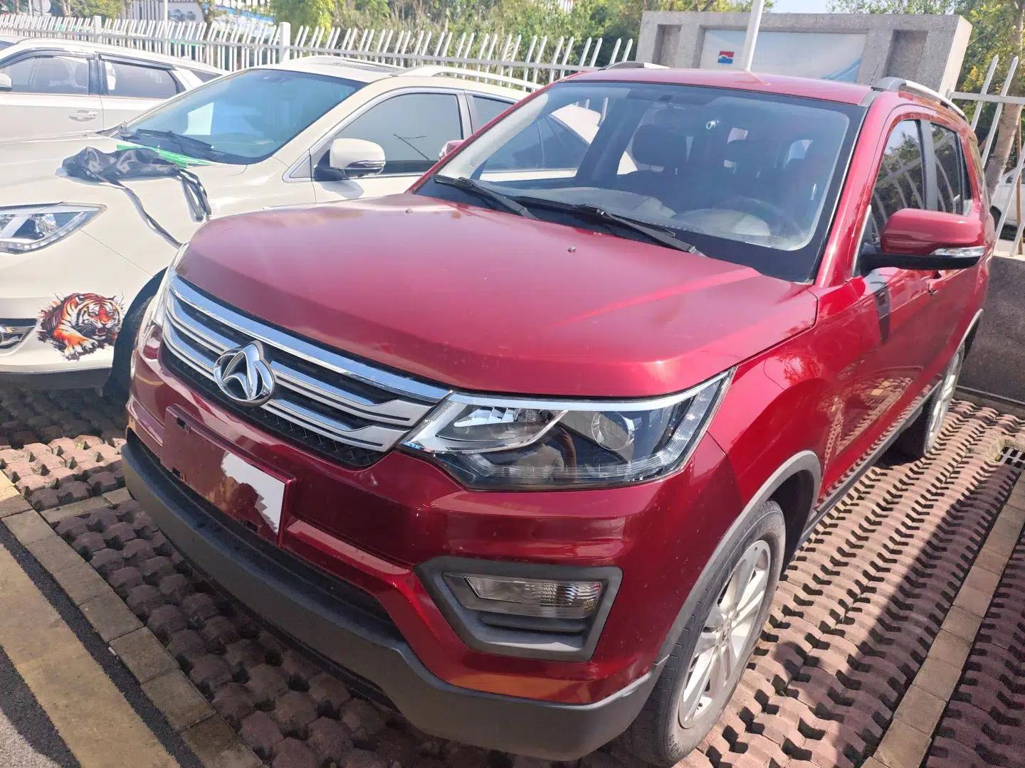 CHANGAN OSHAN CX70 2016 1.6L Manual Comfort Model — миниатюра 1
