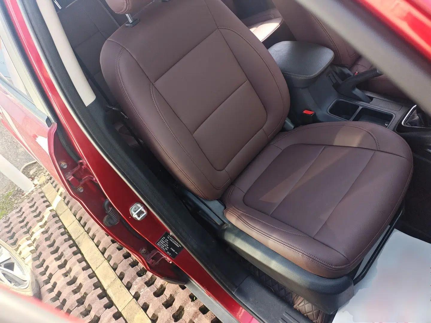 CHANGAN OSHAN CX70 2016 1.6L Manual Comfort Model — миниатюра 23