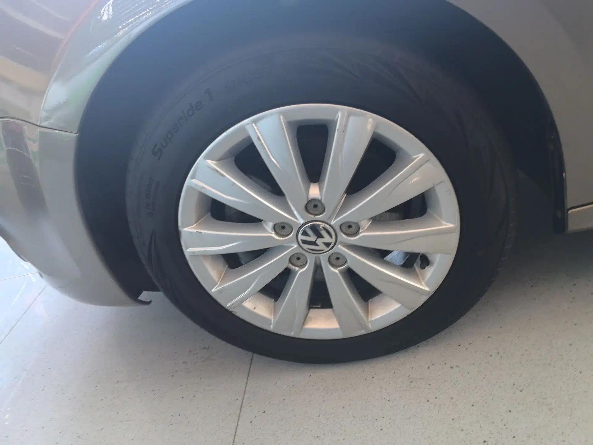Volkswagen Sagitar 2014 Revised Version 1.4TSI Automatic Luxury Edition — миниатюра 8