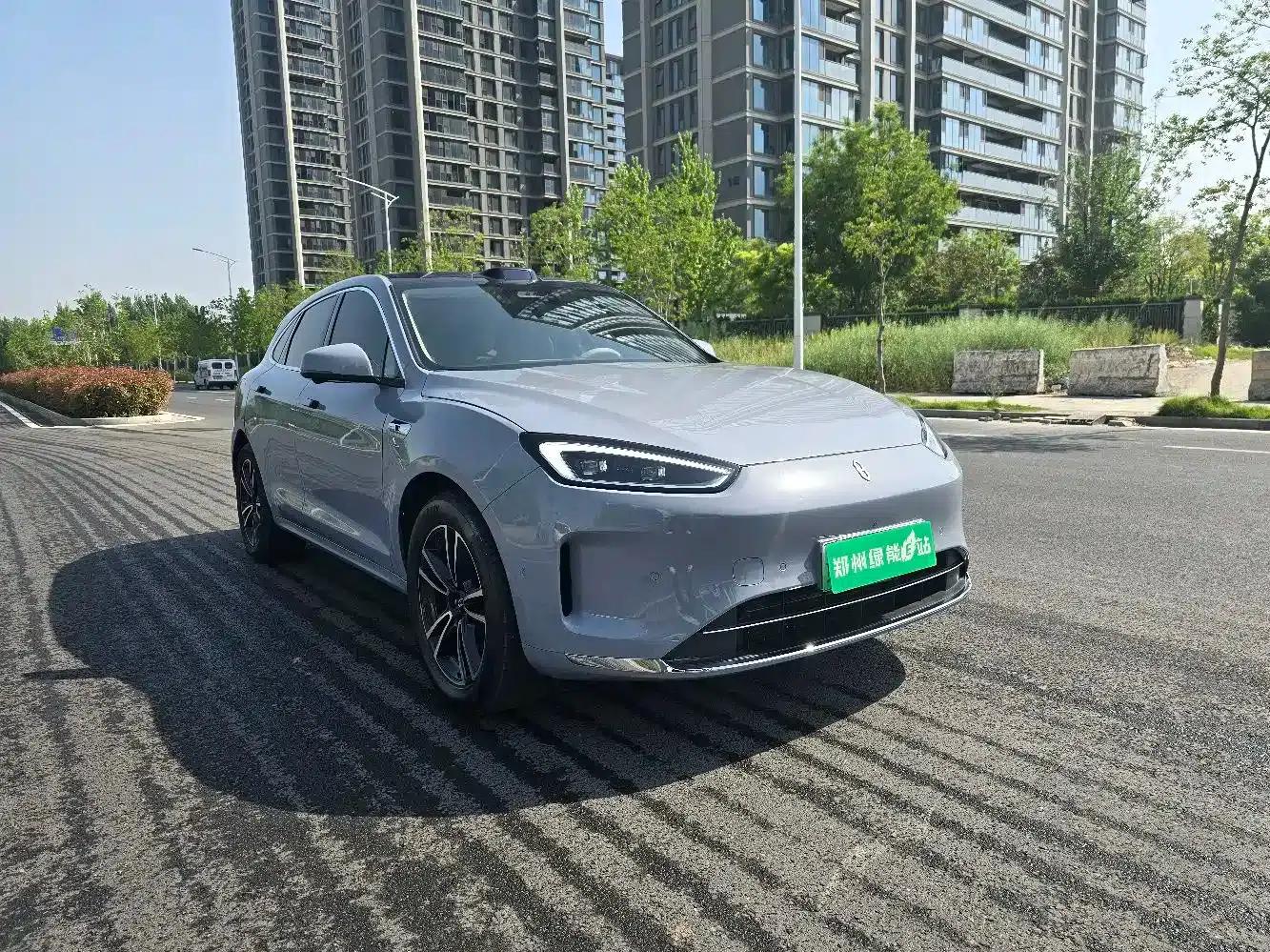 Wenjie M5 2025 Extended Range Ultra Rear-Wheel Drive Version — миниатюра 3