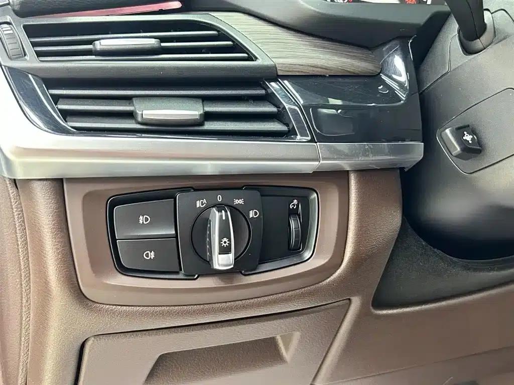 2014 BMW X5 xDrive35i Elegant (Imported) — миниатюра 20