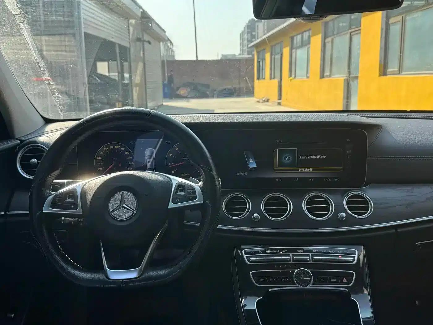 2016 Mercedes-Benz E-Class E 300 L Sport Style — миниатюра 3