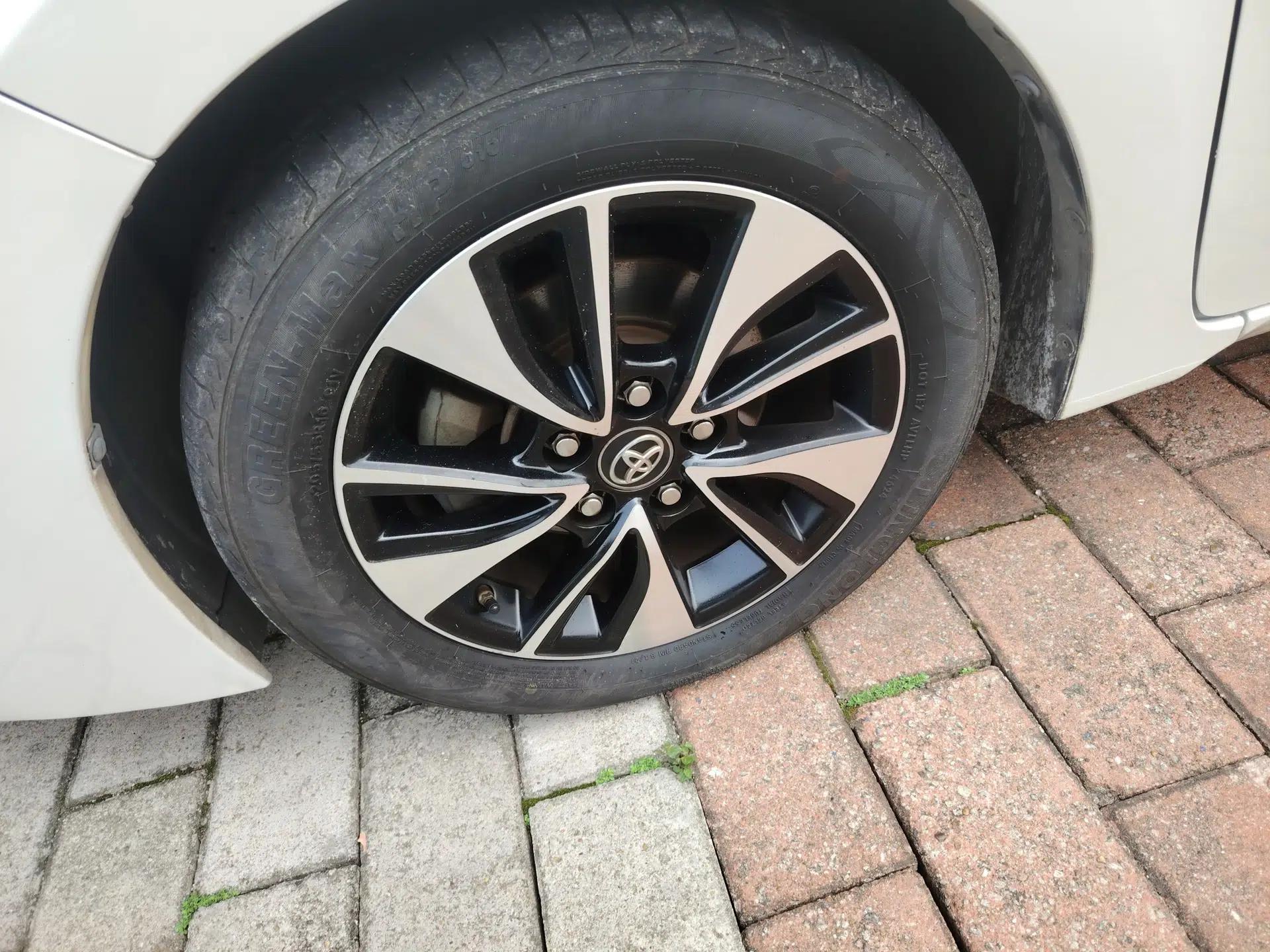Toyota Levin 2018 185T CVT Luxury Edition China V Standard — миниатюра 3