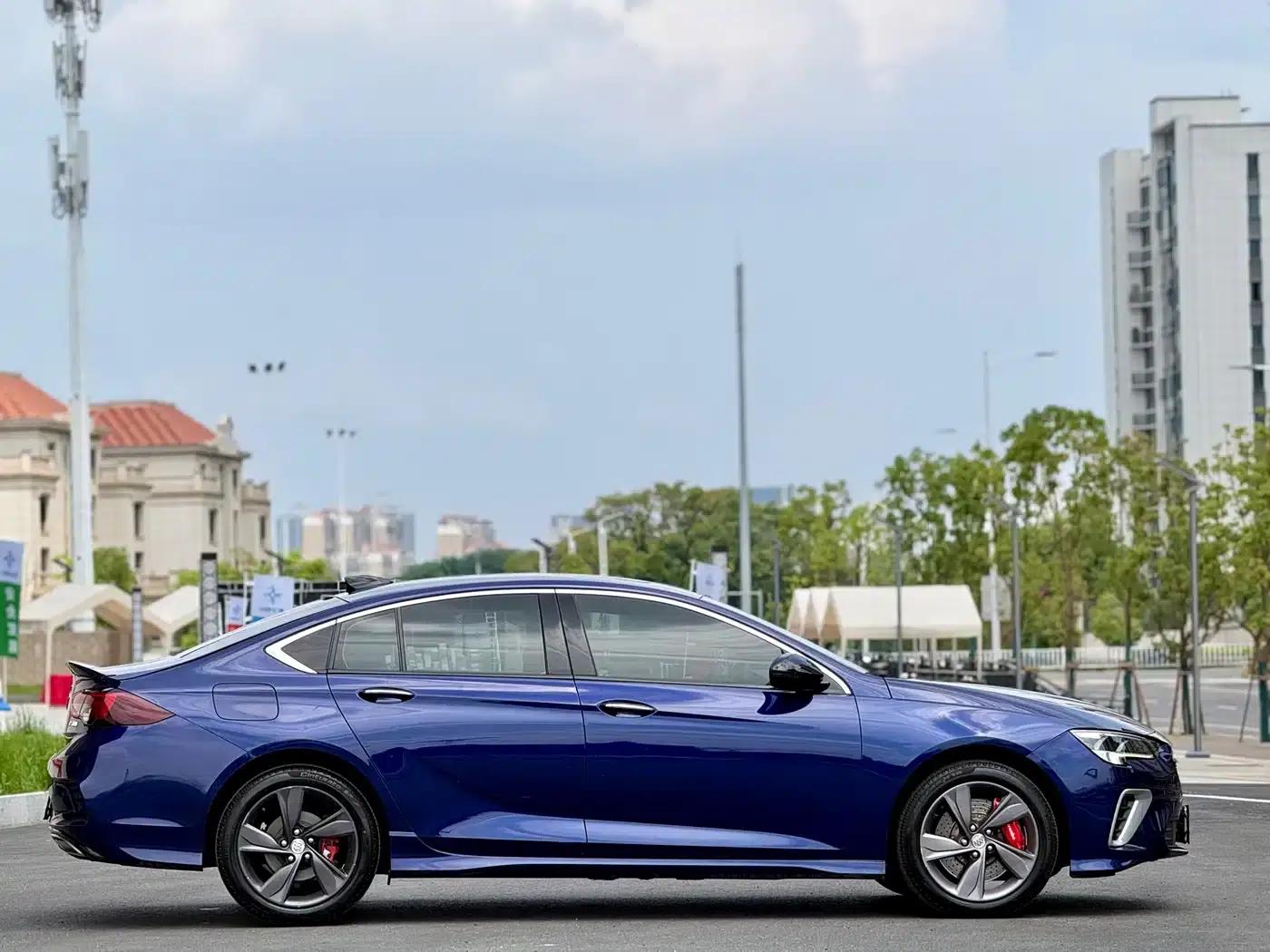 Buick Regal 2021 GS 28T Elite — миниатюра 8