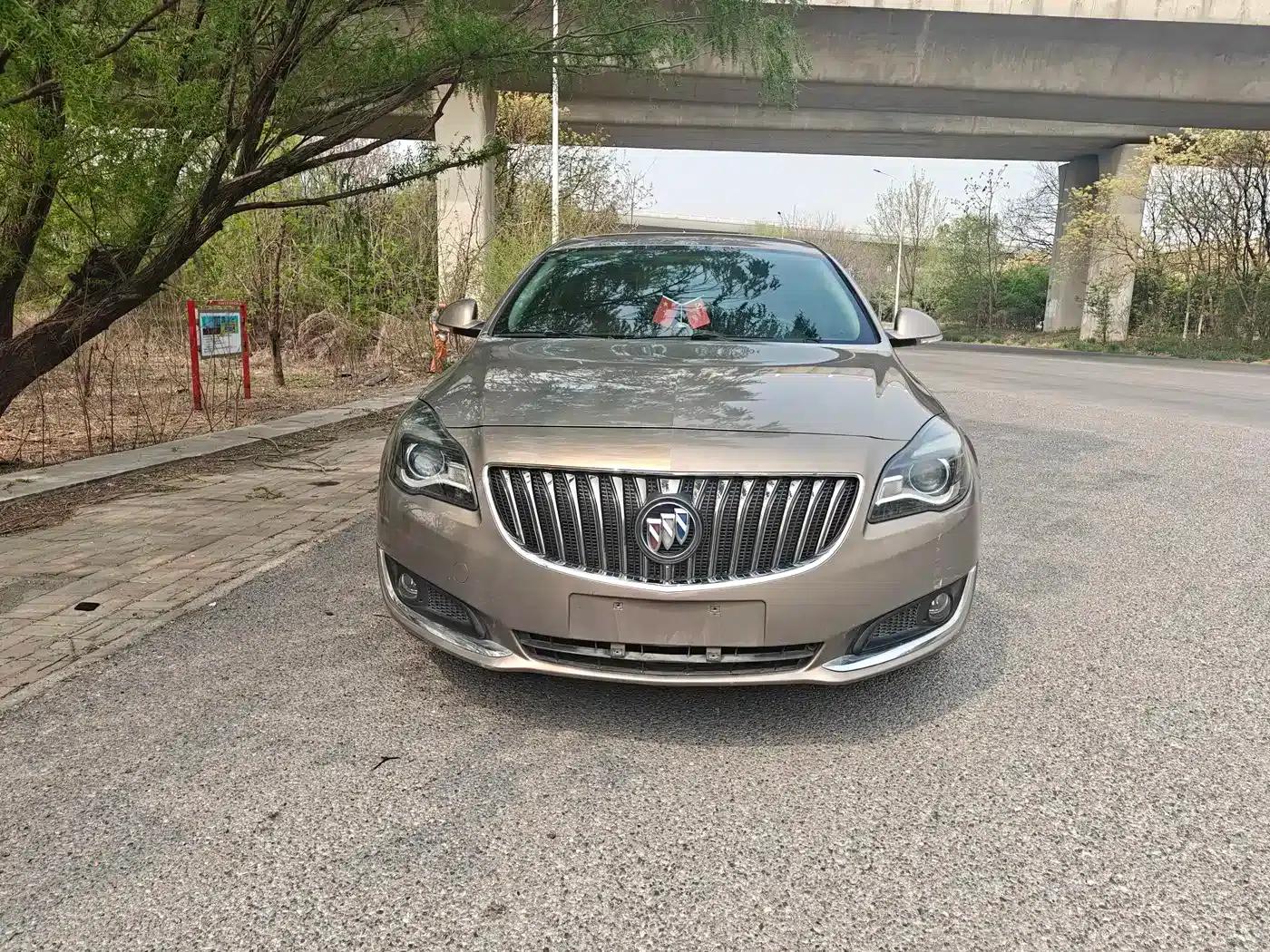 Buick Regal 2015 2.0L Leading Fashion Edition — миниатюра 2