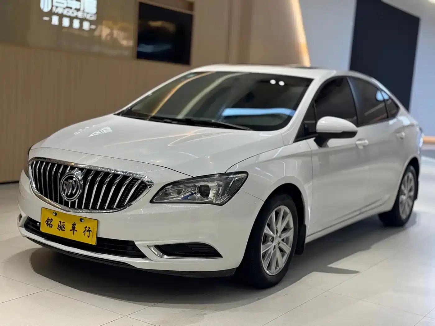 Buick Verano 2017 Sedan 15S Automatic Leading Edition — миниатюра 1
