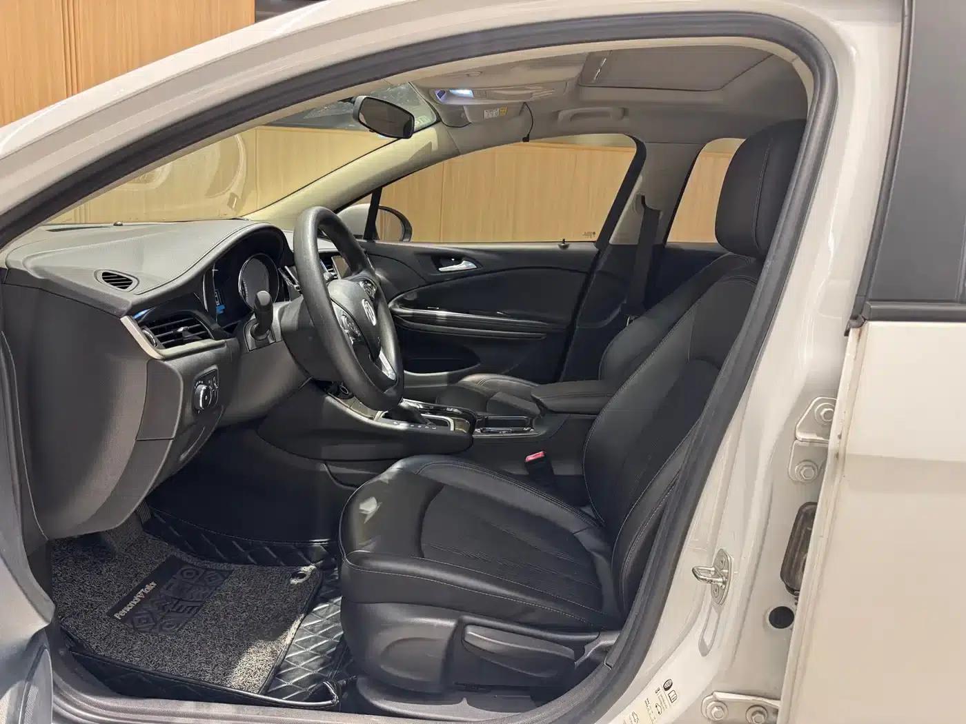 Buick Verano 2017 Sedan 15S Automatic Leading Edition — миниатюра 9