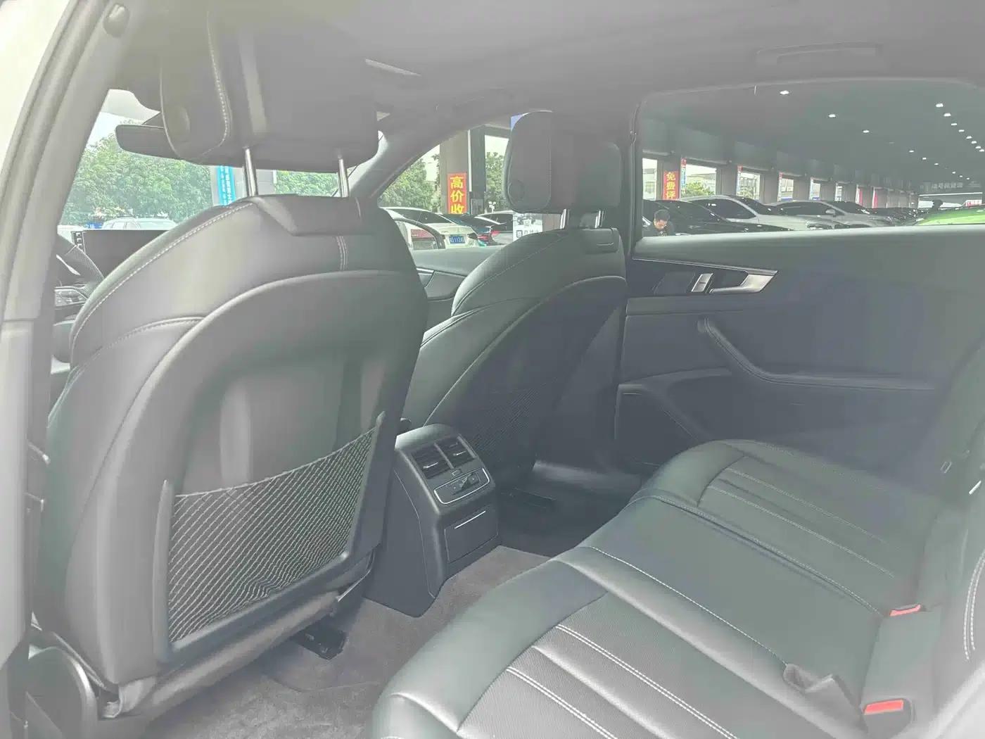Audi A4L 2024 40 TFSI Luxury Dynamic — миниатюра 14