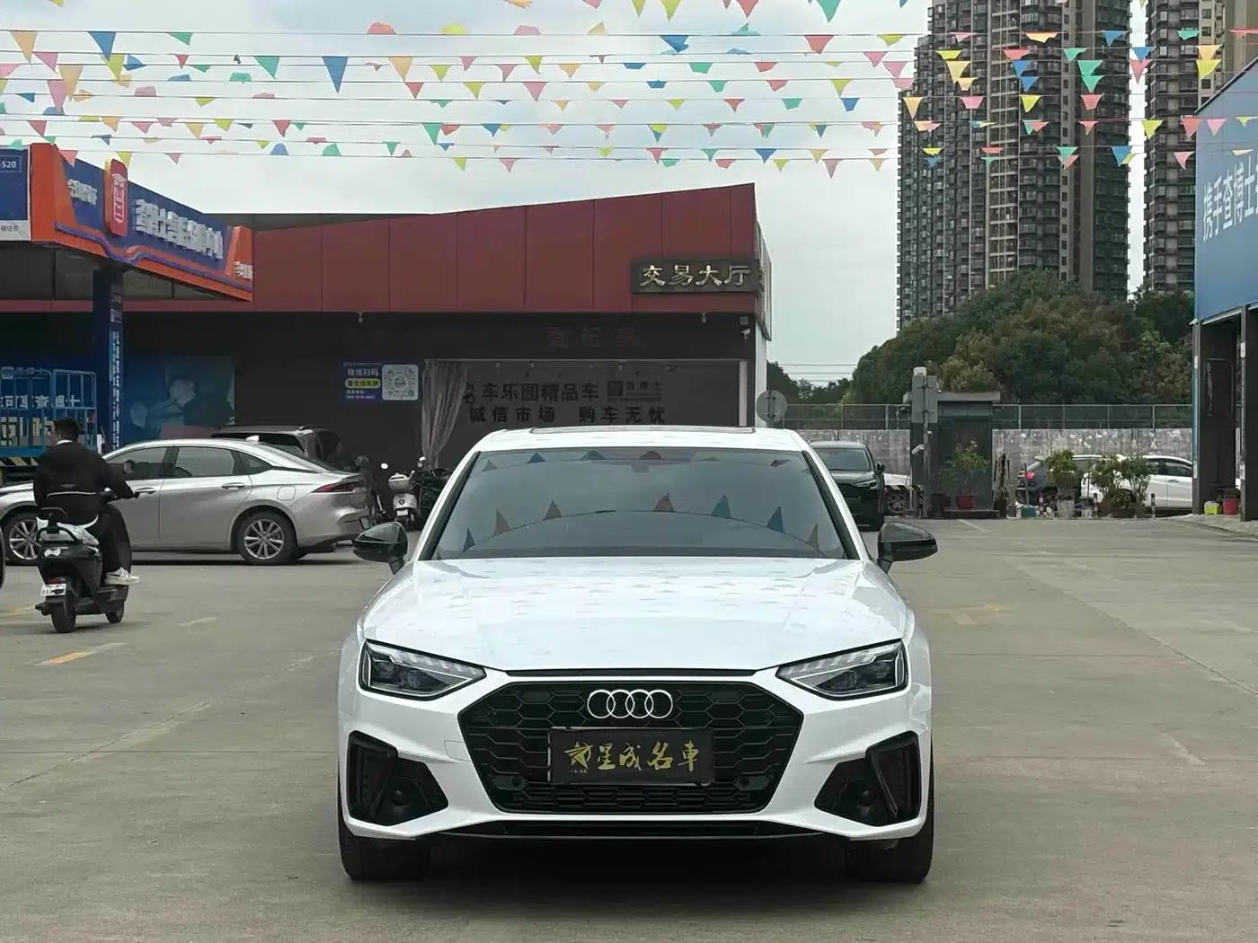Audi A4L 2024 40 TFSI Luxury Dynamic — миниатюра 3