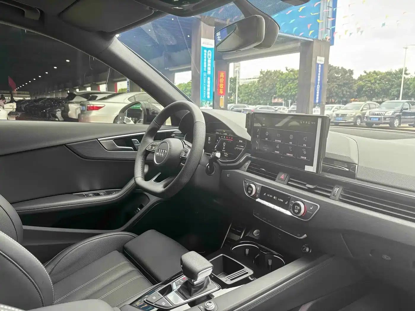Audi A4L 2024 40 TFSI Luxury Dynamic — миниатюра 7