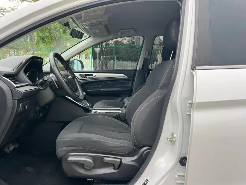 Haval M6 2021 PLUS 1.5T DCT Elite Smart Connectivity Model — миниатюра 24