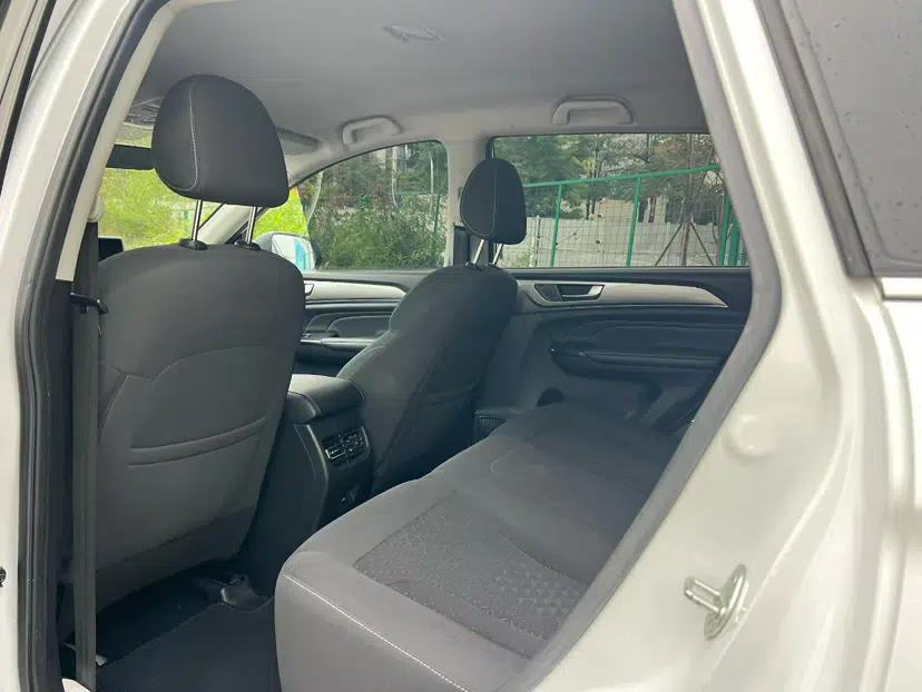 Haval M6 2021 PLUS 1.5T DCT Elite Smart Connectivity Model — миниатюра 25