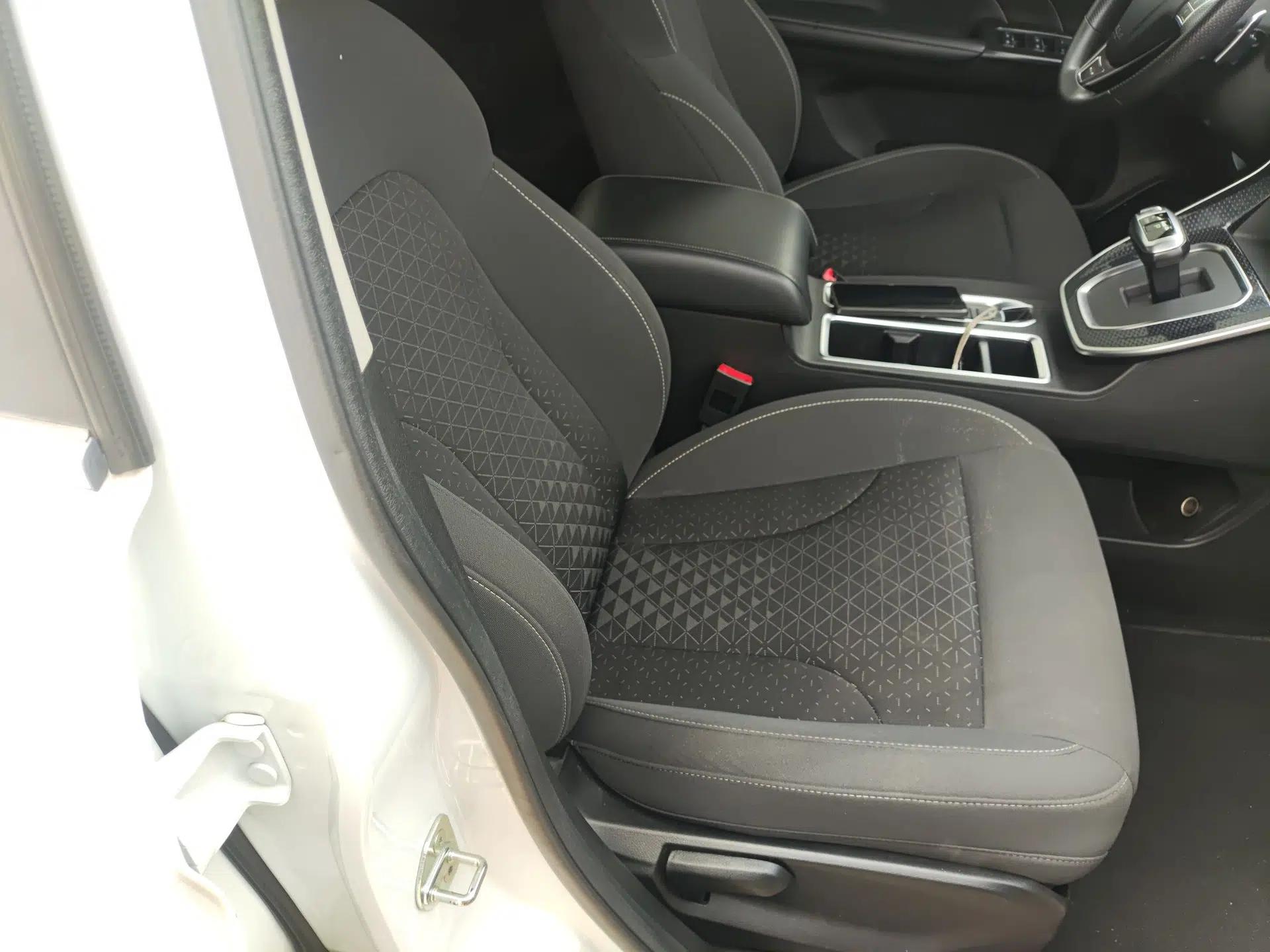 Haval M6 2021 PLUS 1.5T DCT Elite Smart Connectivity Model — миниатюра 27