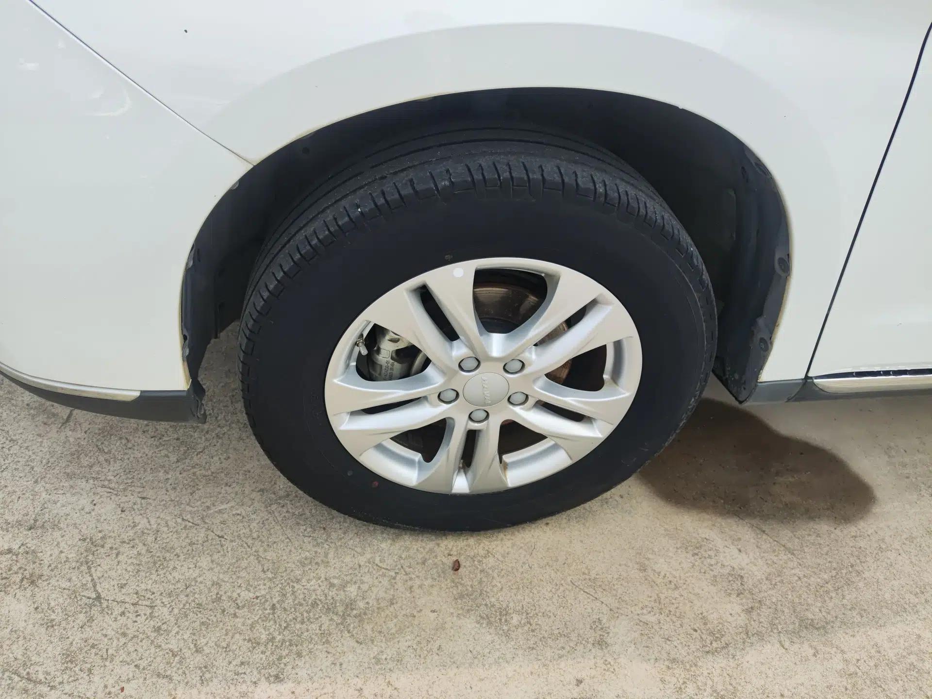 Haval M6 2021 PLUS 1.5T DCT Elite Smart Connectivity Model — миниатюра 4