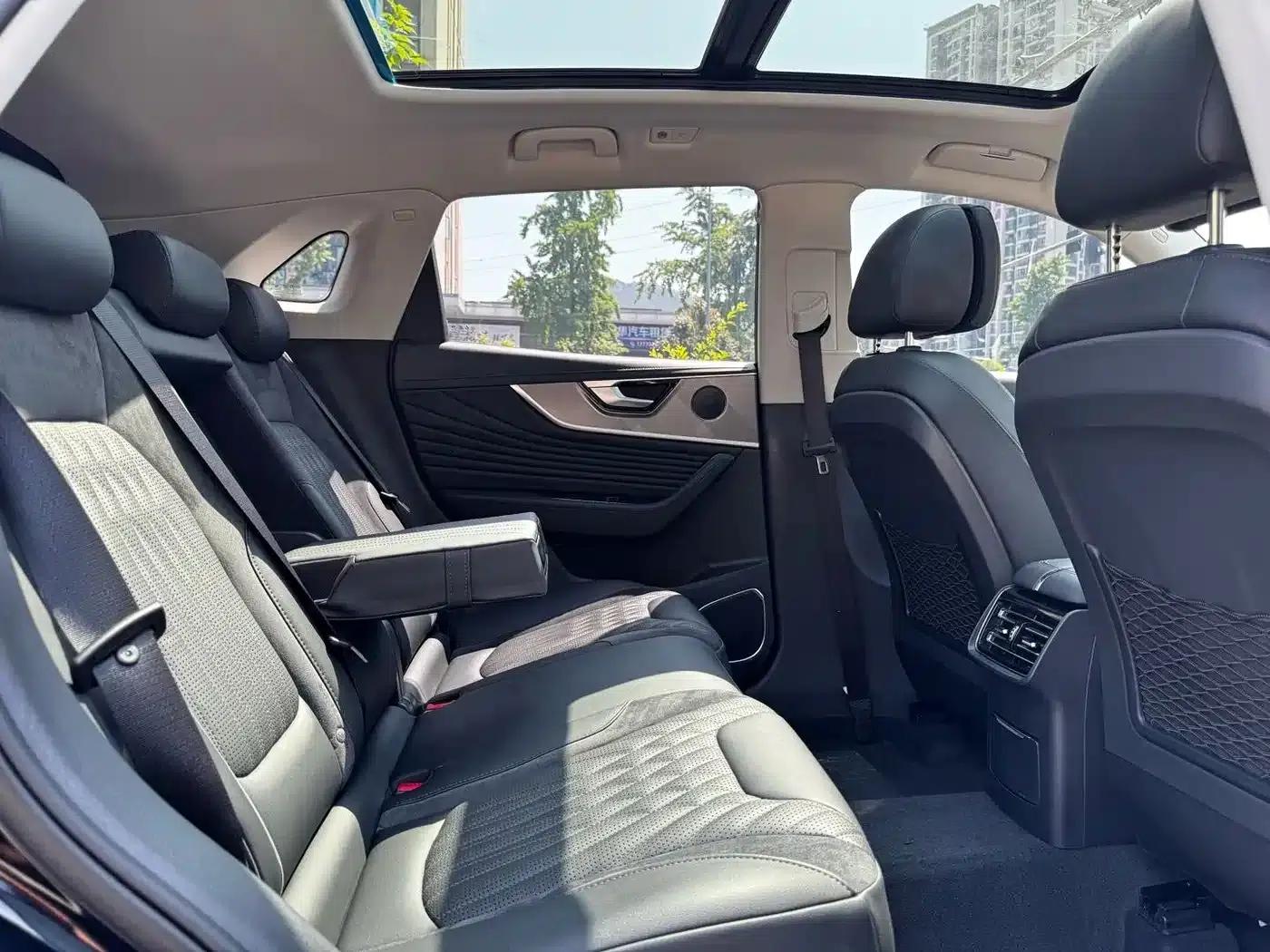 Hongqi HS5 2023 2.0T AWD Flagship Pro Edition — миниатюра 11