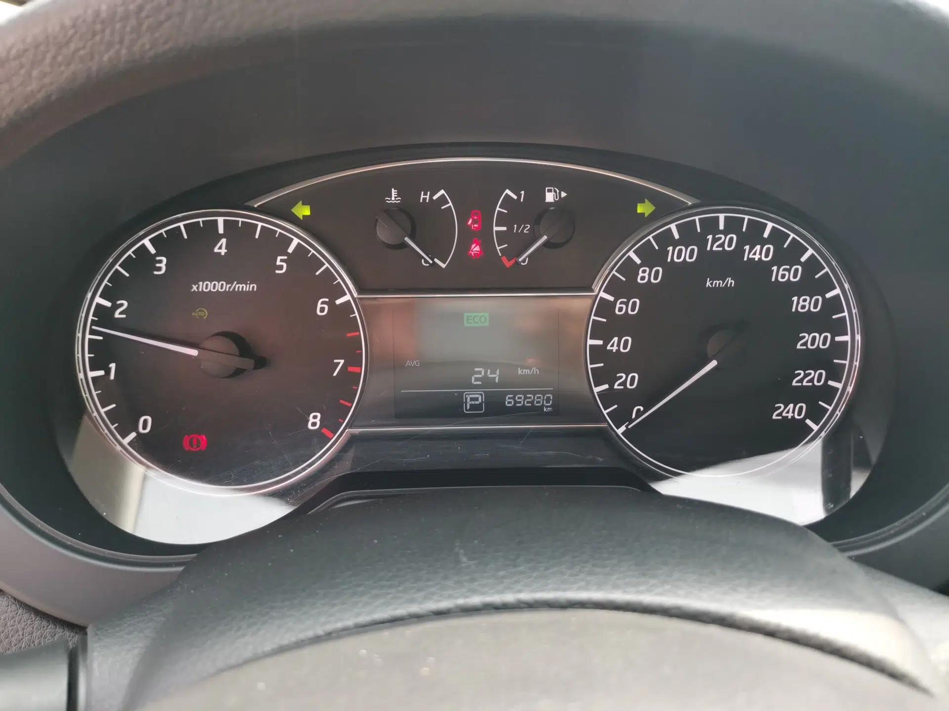 Nissan Tiida 2021 1.6L CVT Cool Edition — миниатюра 14