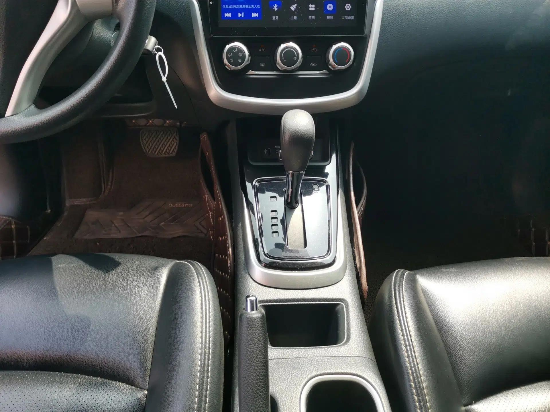 Nissan Tiida 2021 1.6L CVT Cool Edition — миниатюра 16