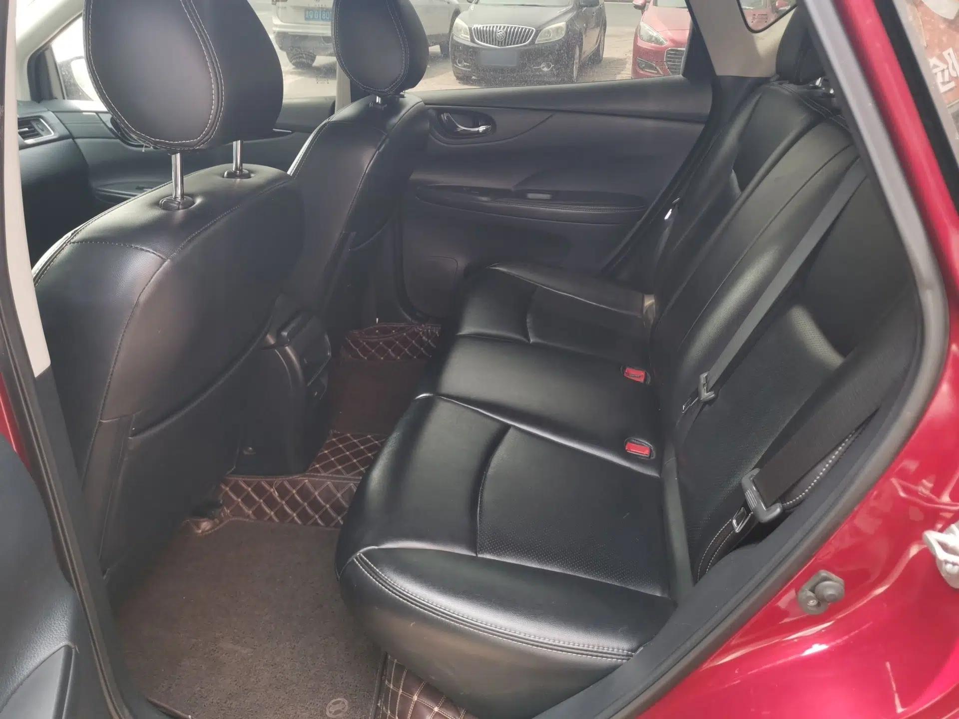 Nissan Tiida 2021 1.6L CVT Cool Edition — миниатюра 19