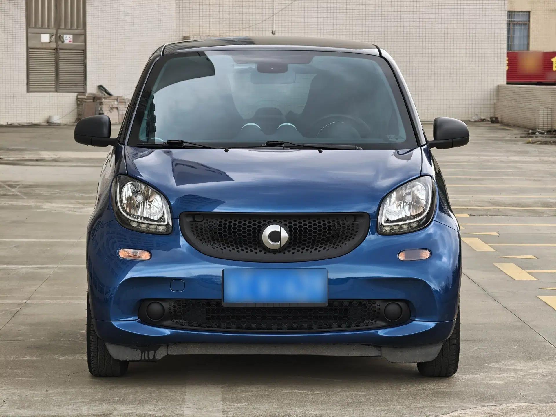 smart fortwo 2015 1.0L 52 kW hardtop Dynamic version — миниатюра 3