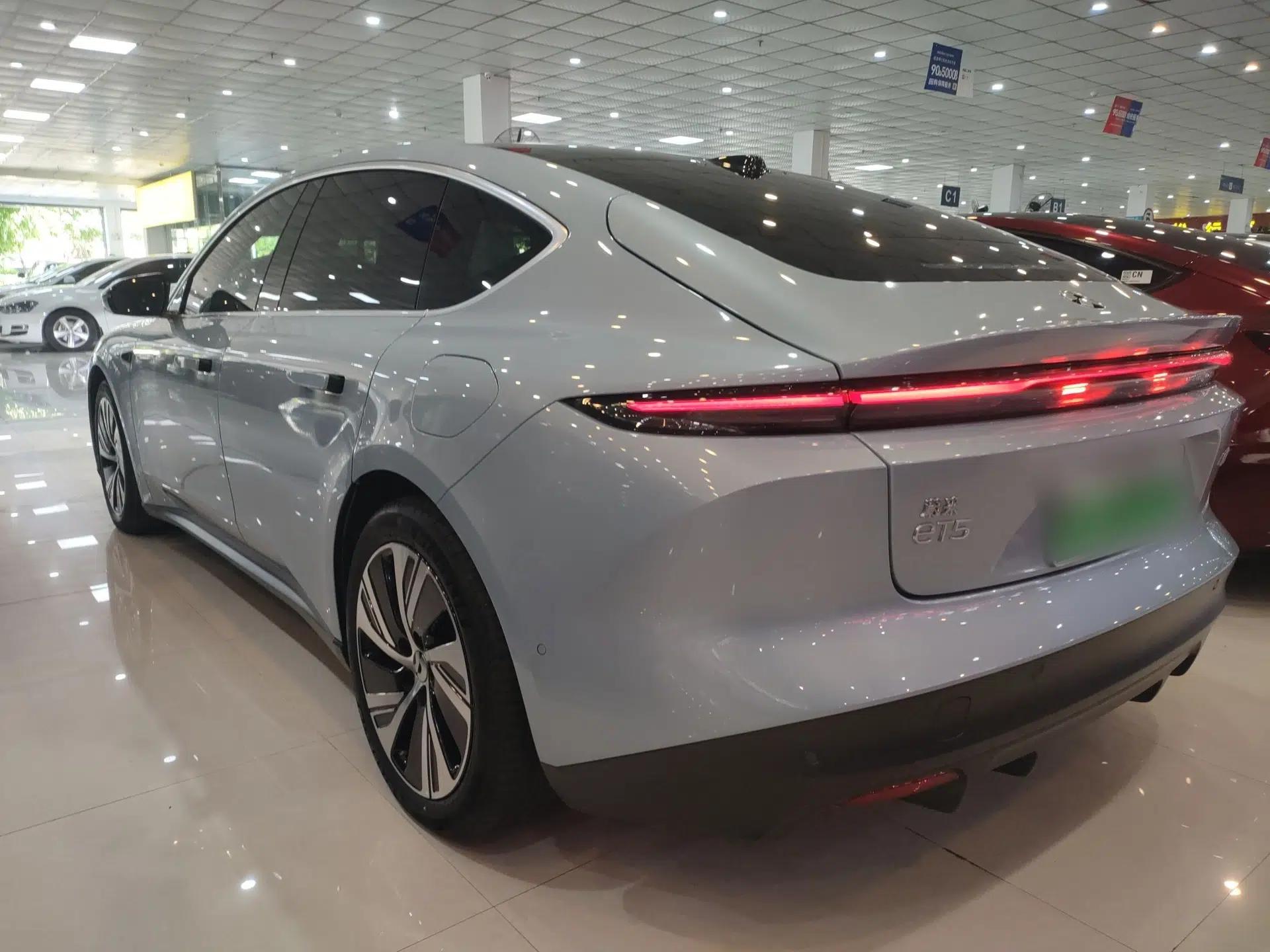 Nio ET5 2022 75 kWh — миниатюра 7