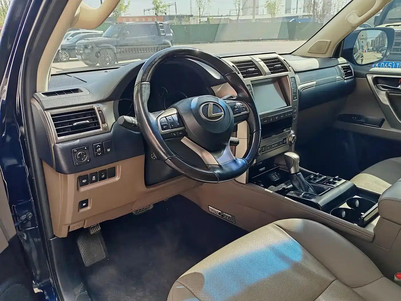 2020 Lexus GX 460 Middle East Edition — миниатюра 5