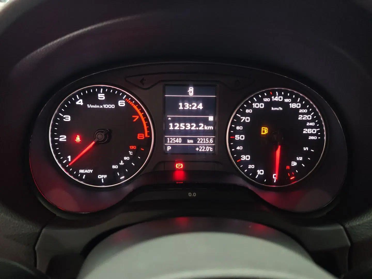 Audi A3 2016 Limousine 35 TFSI Style Edition — миниатюра 15