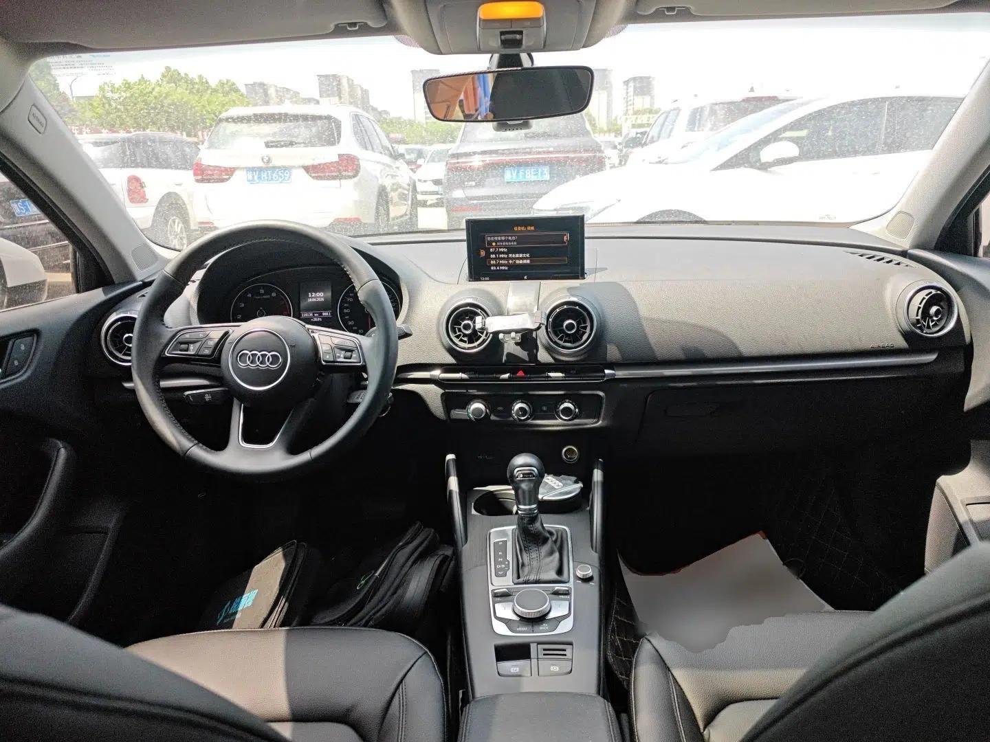 Audi A3 2020 Restyled Limousine 35 TFSI Ambition Version China VI — миниатюра 12