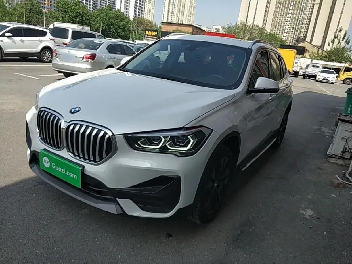 BMW X1 2020 sDrive20Li Fashion Model — миниатюра 1