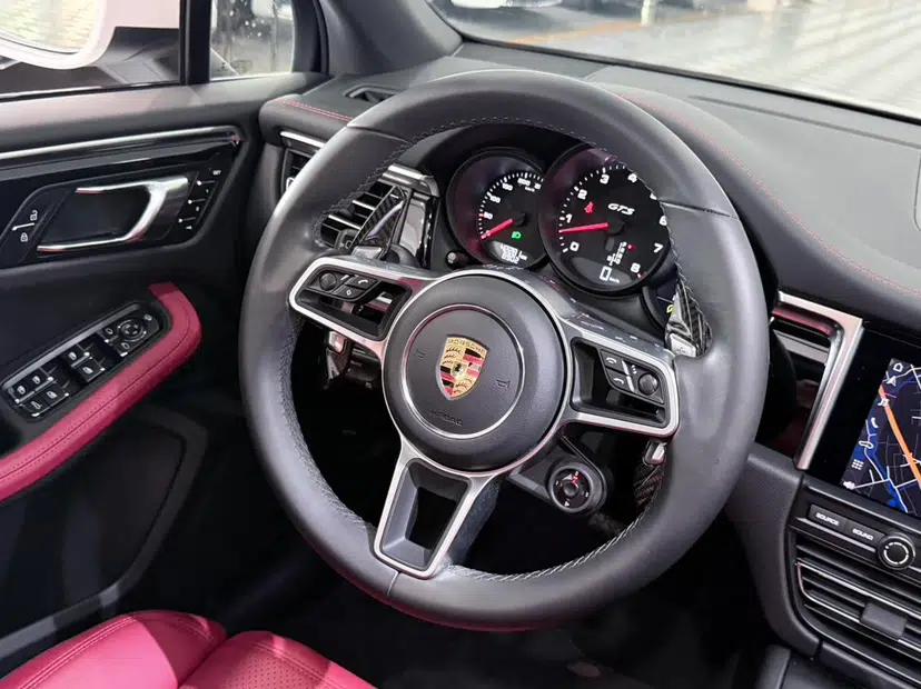 Porsche Macan 2020 Macan GTS 2.9T — миниатюра 24