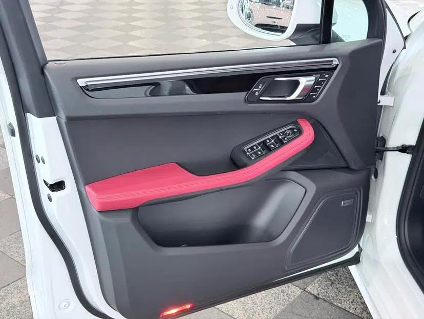 Porsche Macan 2020 Macan GTS 2.9T — миниатюра 25