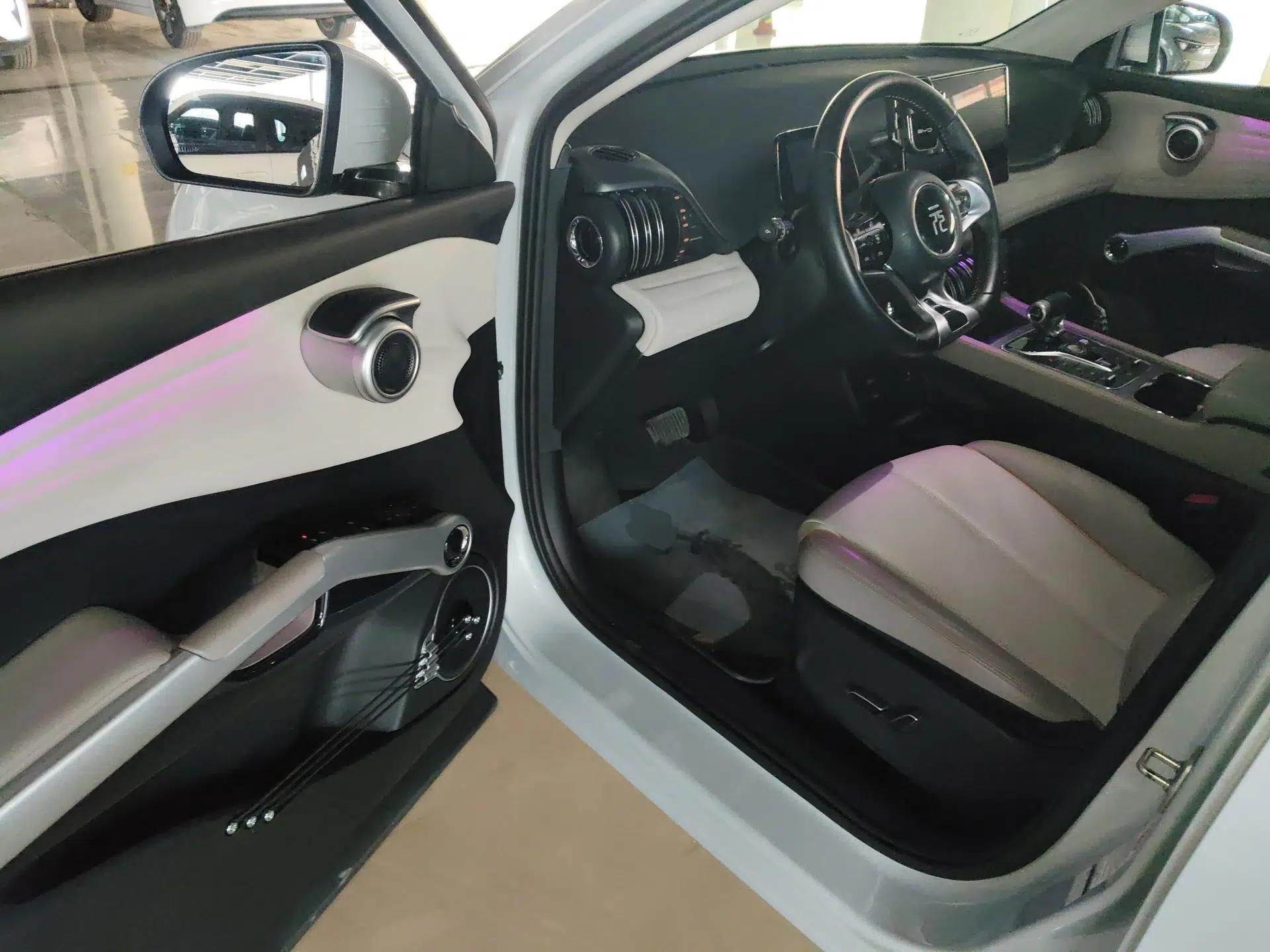 BYD Yuan PLUS 2024 Honor Edition 510KM Beyond Model — миниатюра 19