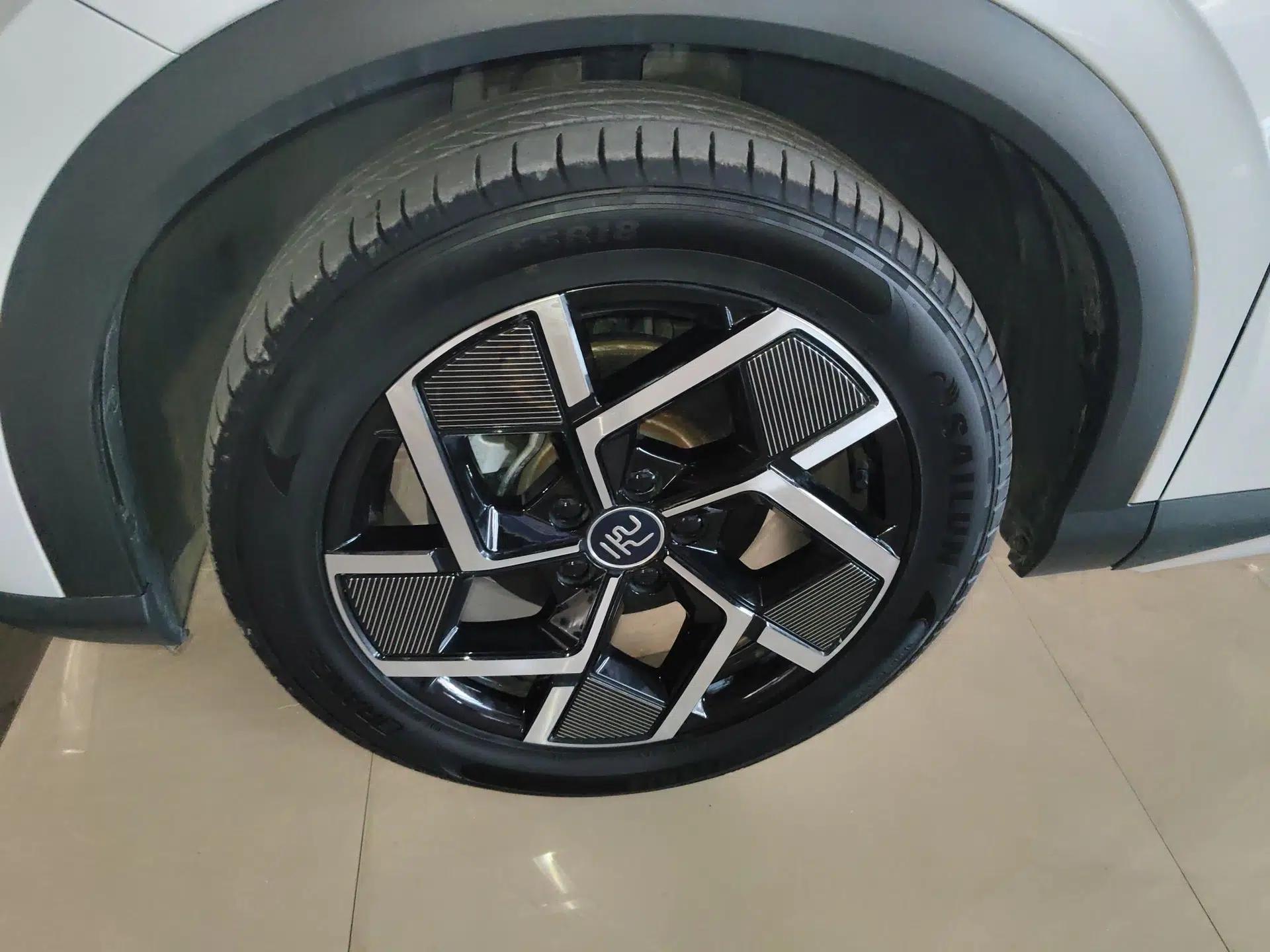 BYD Yuan PLUS 2024 Honor Edition 510KM Beyond Model — миниатюра 8