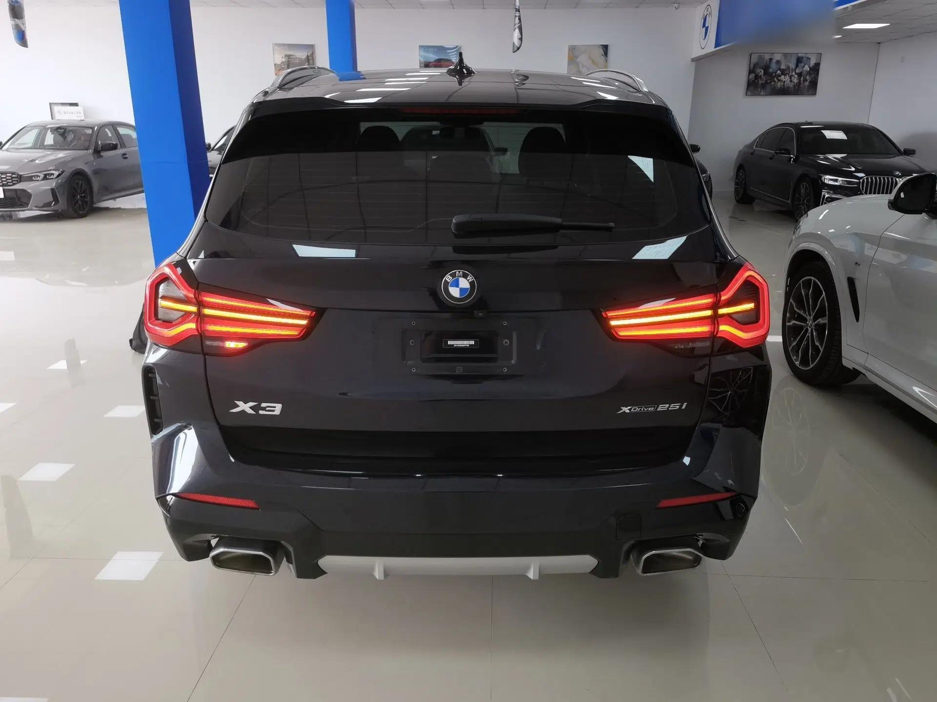 BMW X3 2022 Restyled xDrive25i M Sport Package — миниатюра 5