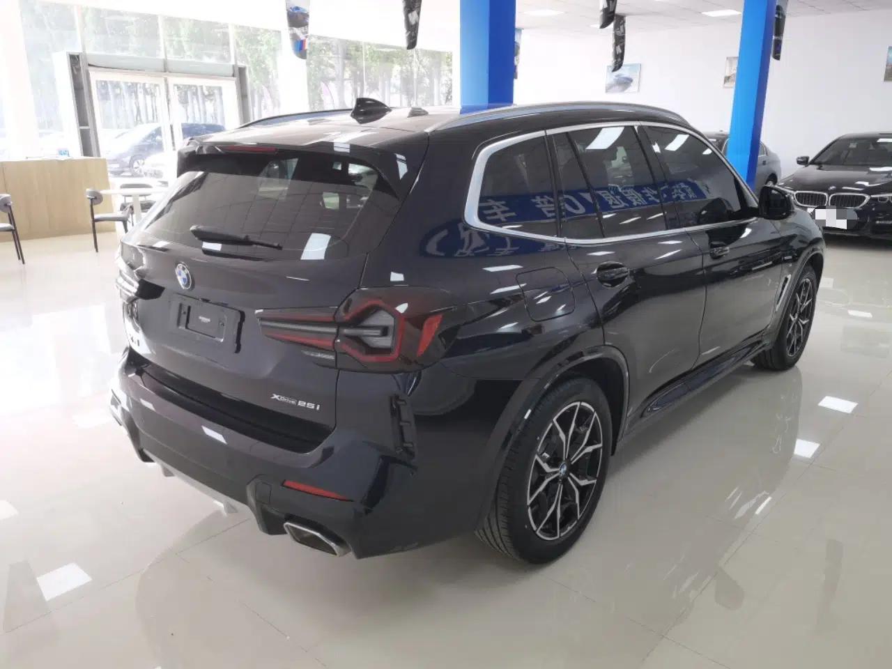 BMW X3 2022 Restyled xDrive25i M Sport Package — миниатюра 6