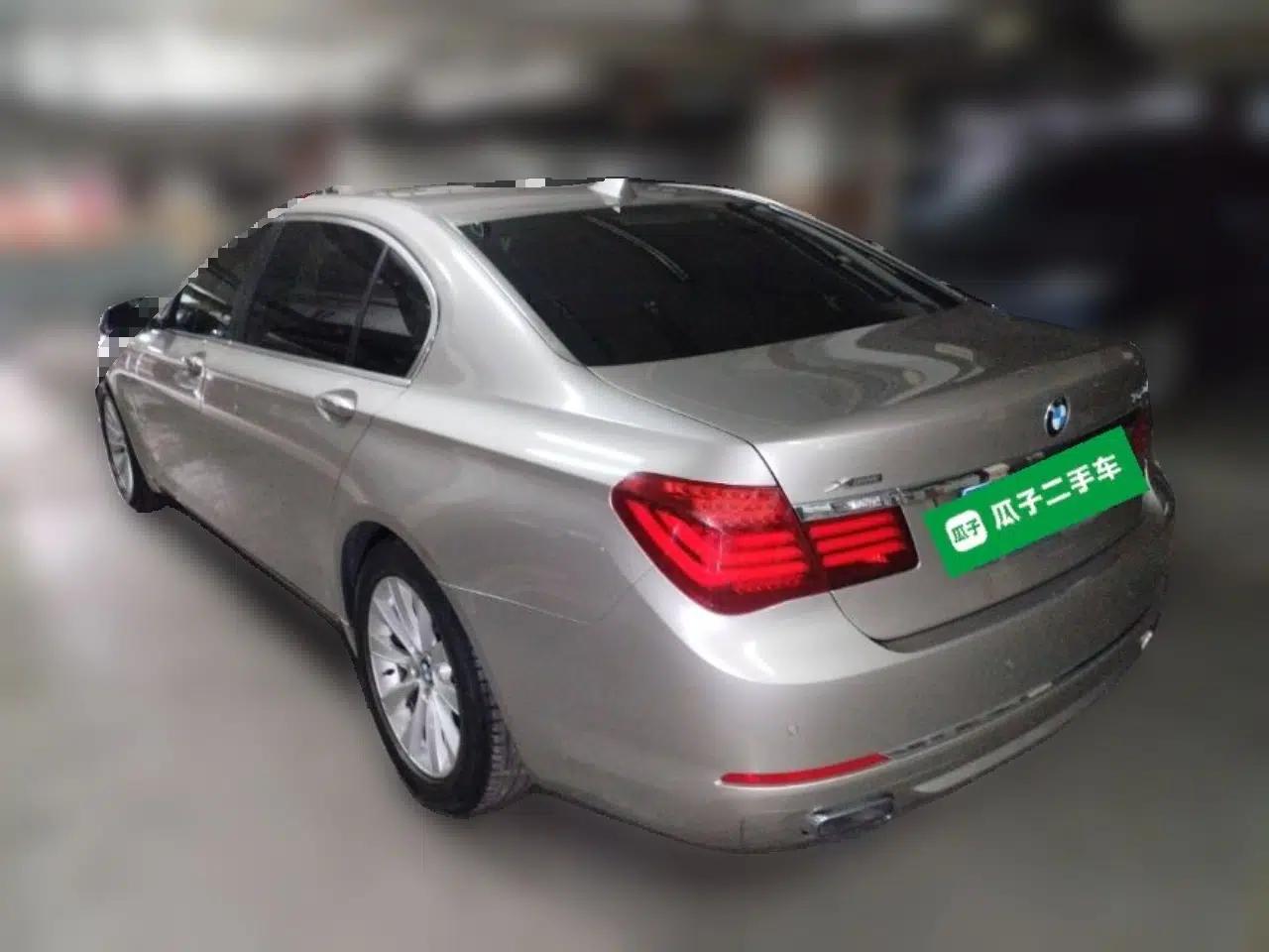BMW 7 Series 2013 740Li xDrive — миниатюра 4