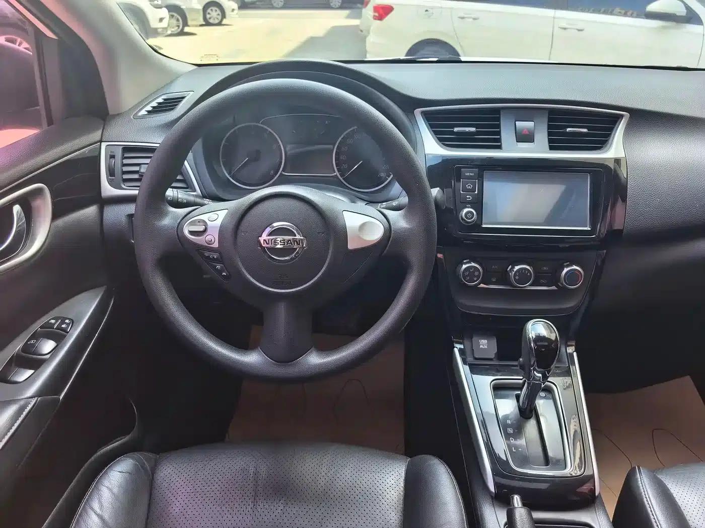 Nissan Sylphy 2016 1.6XL CVT Premium Edition — миниатюра 12