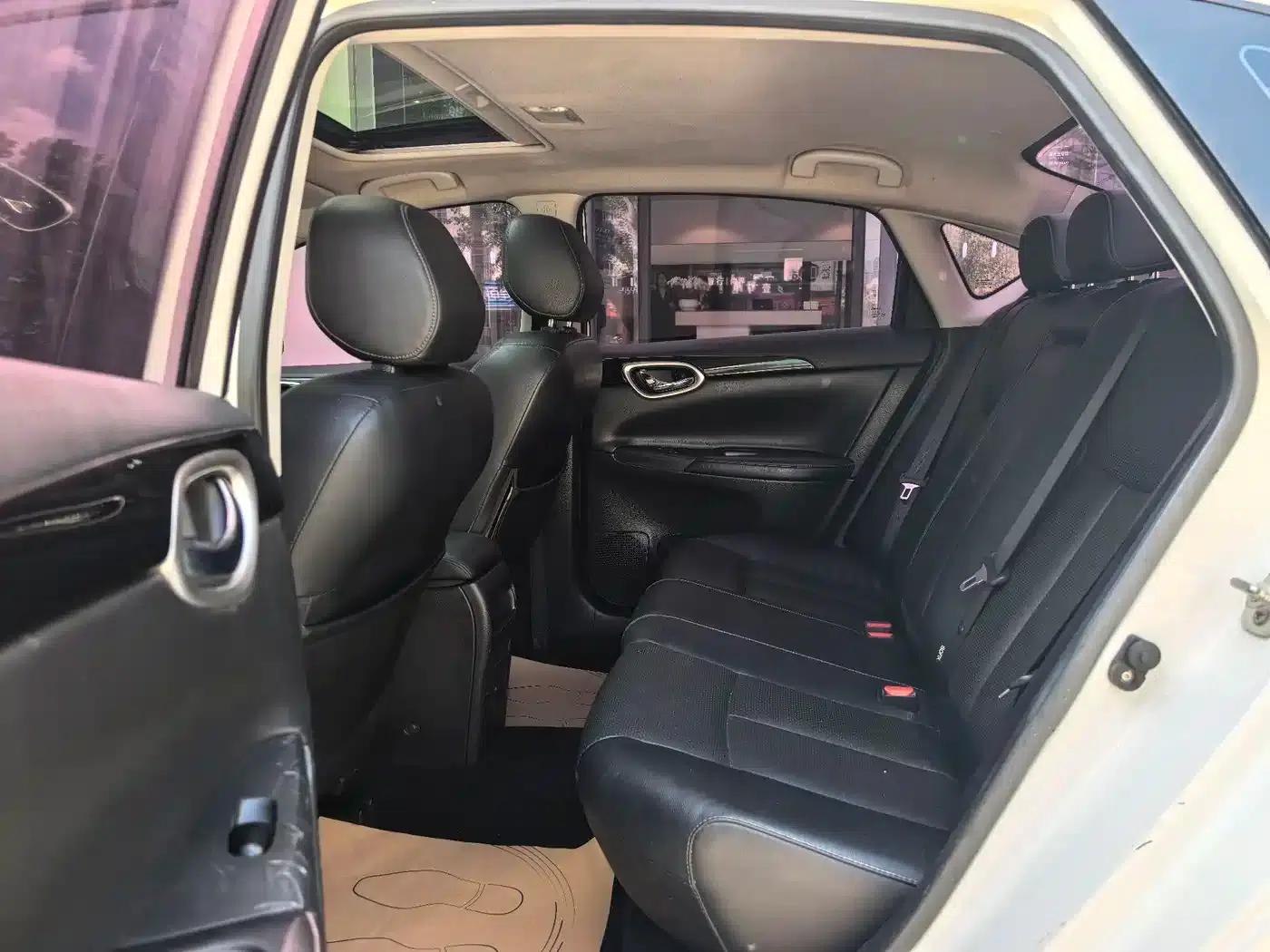 Nissan Sylphy 2016 1.6XL CVT Premium Edition — миниатюра 10