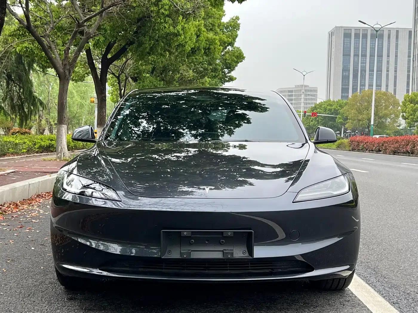Model 3 2023 Rear-Wheel Drive — миниатюра 8