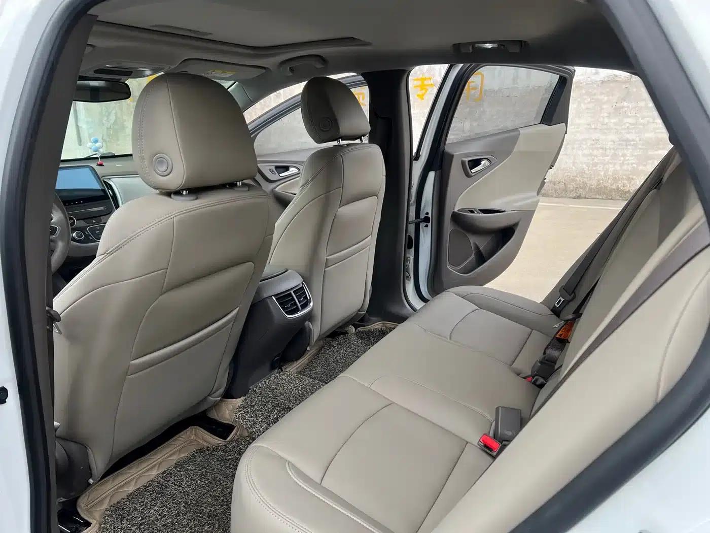 Chevrolet Malibu XL 2016 1.5T Dual-Clutch Elite Edition — миниатюра 9